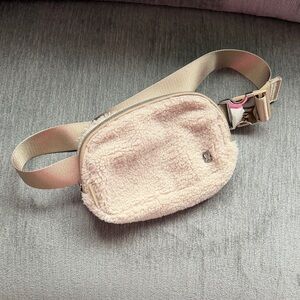 Lululemon Cozy Cream Sherpa Belt Bag